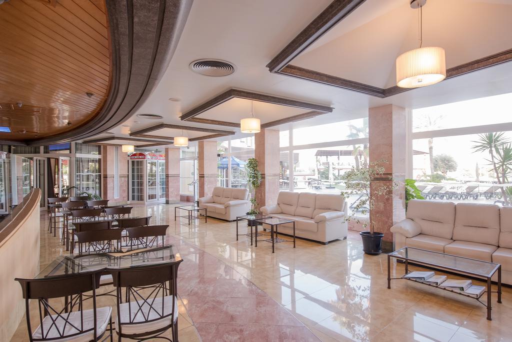 Hotel Blau Parc Sant Antoni de Portmany Exterior foto